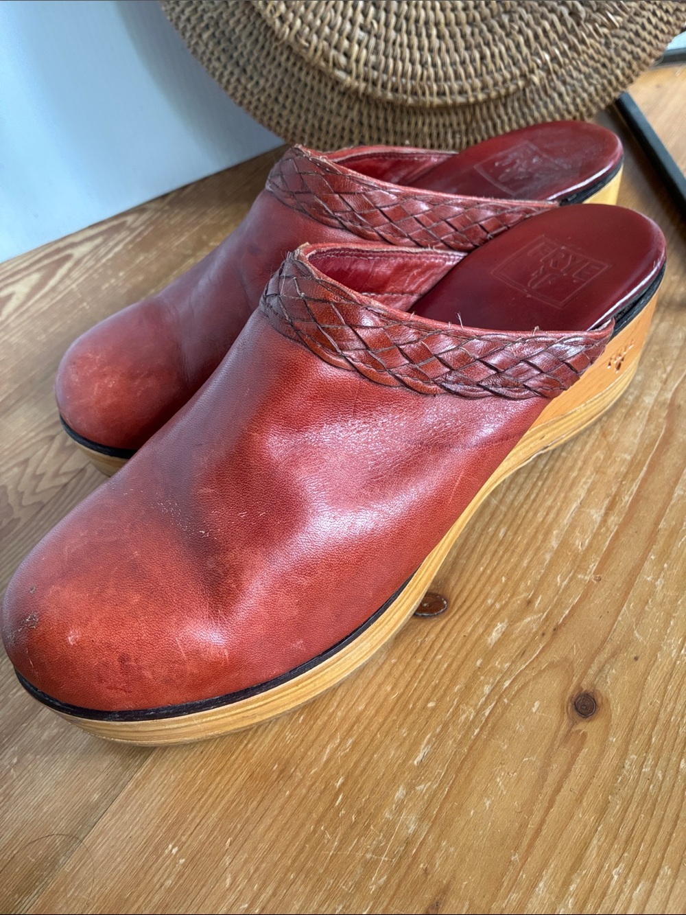 True Vintage Frye Clogs 9 - 9.5 Rusty Brown Leather - Blonde Wood Heels